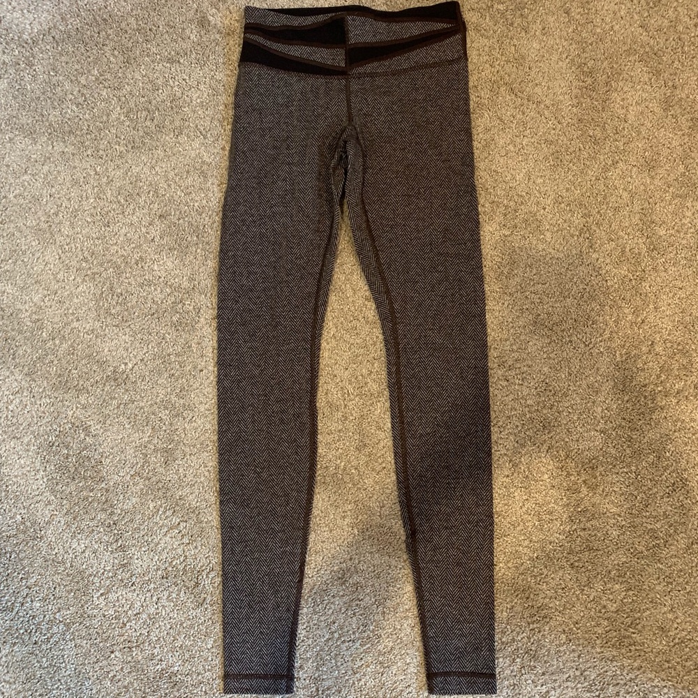 brown/black lululemon leggings